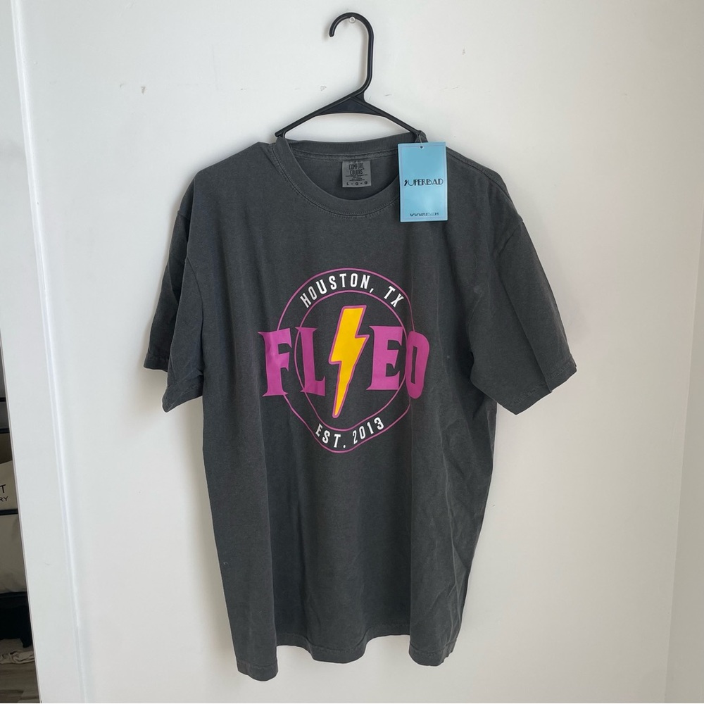 NWT fleo Texas tee